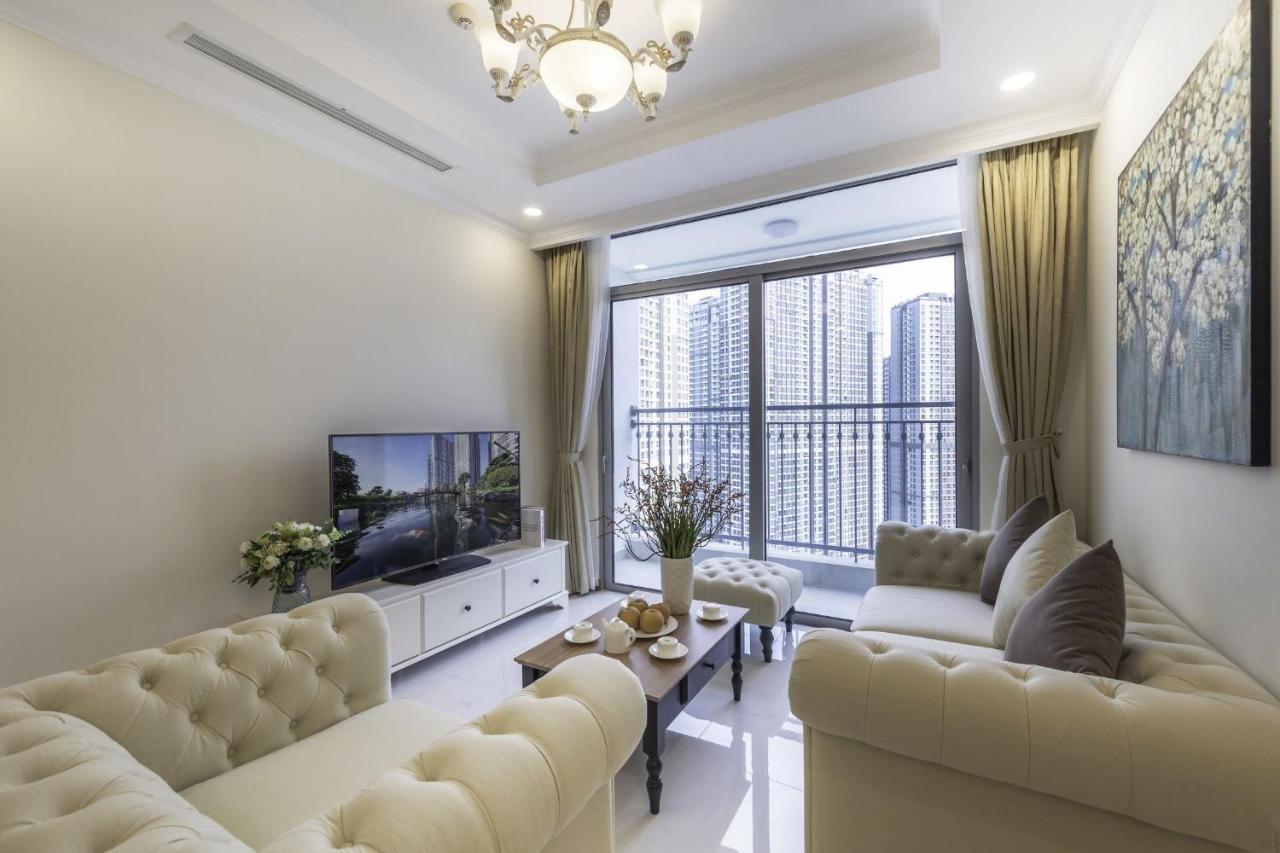 Apartment Your @vinhome Central Park Ho Chi Minh City
